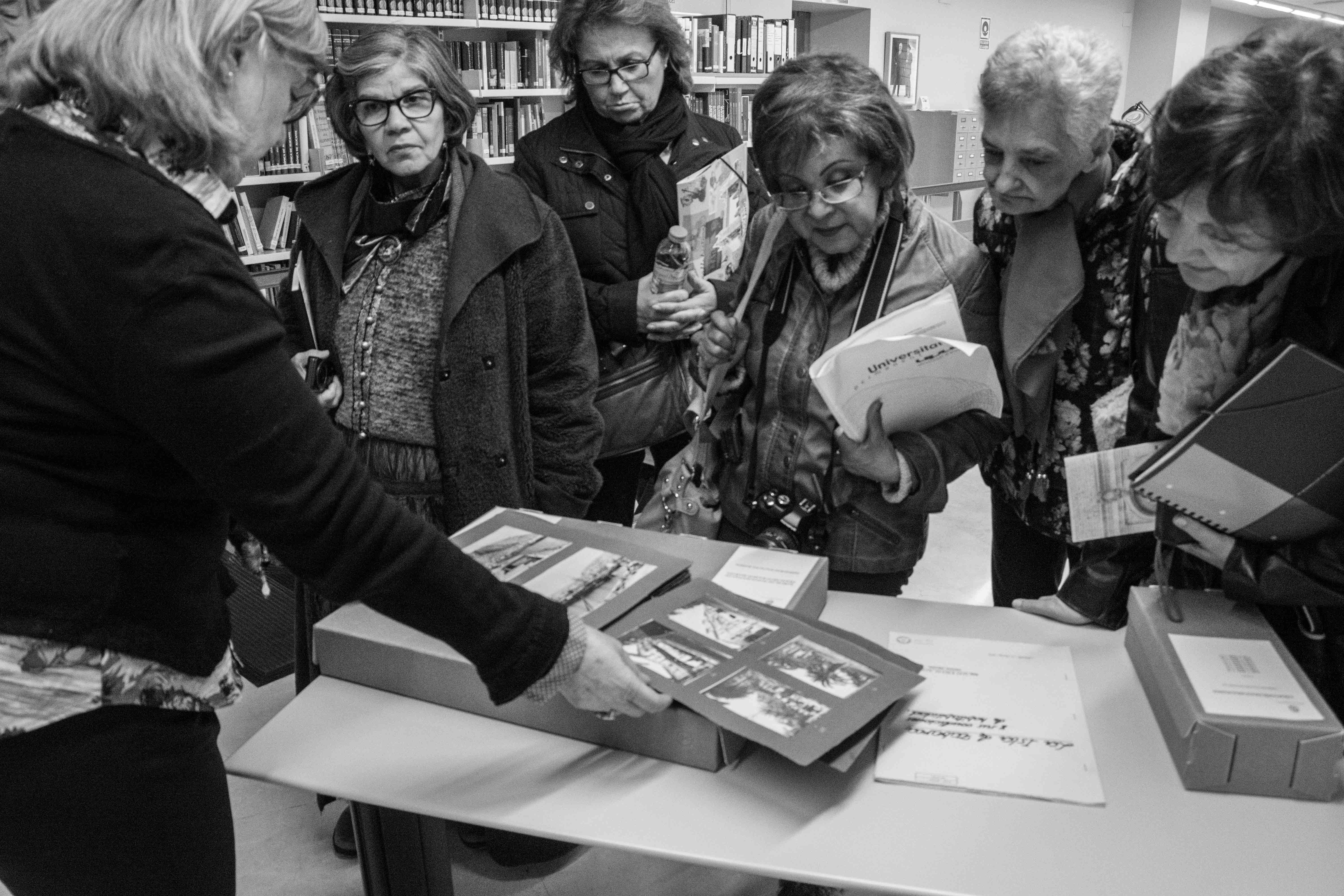 Visita Archivo Municipal Alicante 4.jpg